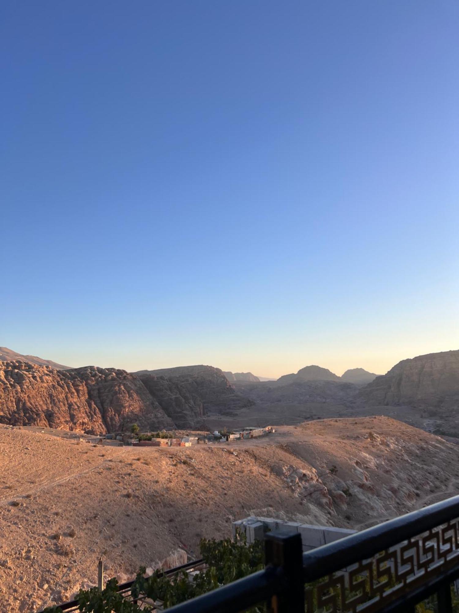 Indiana Jones Home Stay Petra Exterior photo